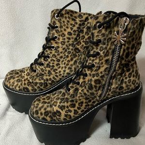Delia’s Cheetah Platform Ankle Boots
